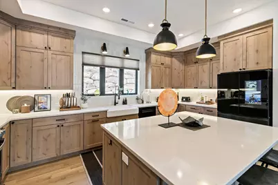 2274 S Canyon Cir, Cedar City, UT 84720 - Photo 15