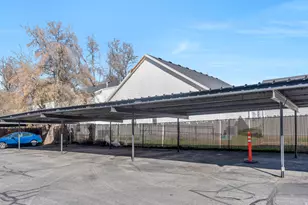 405 E Creekside Cir, Murray, UT 84107 - Photo 25