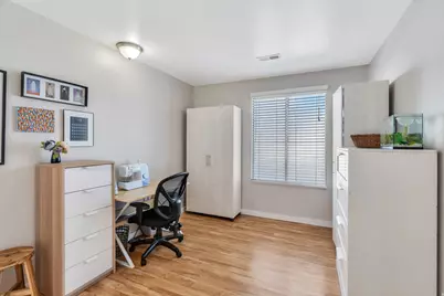 405 E Creekside Cir #C, Murray, UT 84107 - Photo 11