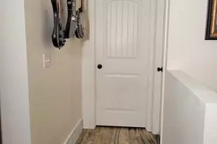 3536 S Hawk Dr S, Saratoga Springs, UT 84045 - Photo 33