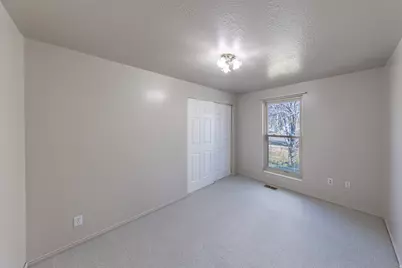 3389 W Gordon Ave S, Layton, UT 84041 - Photo 13