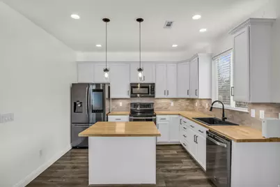 7077 S Greensand Dr, West Jordan, UT 84084 - Photo 15