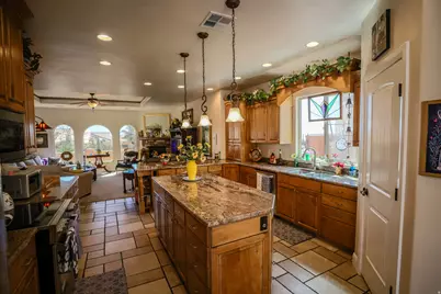 2317 E Greystone Dr, Saint George, UT 84790 - Photo 9