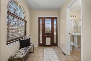 7914 S Harvel Dr, Sandy, UT 84070 - Photo 7