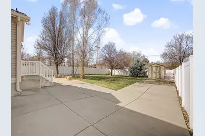 7914 S Harvel Dr, Sandy, UT 84070 - Photo 21