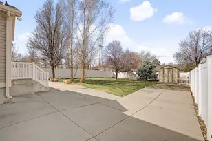 7914 S Harvel Dr, Sandy, UT 84070 - Photo 21