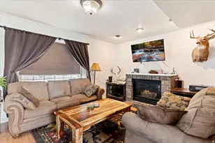 1254 W 725 N, Clinton, UT 84015 - Photo 7