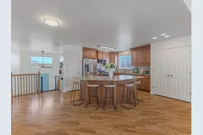 58 N Country Bend Rd, Farmington, UT 84025 - Photo 9