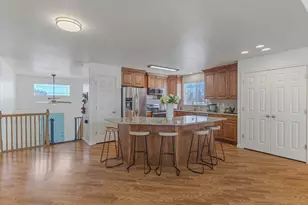 58 N Country Bend Rd, Farmington, UT 84025 - Photo 9
