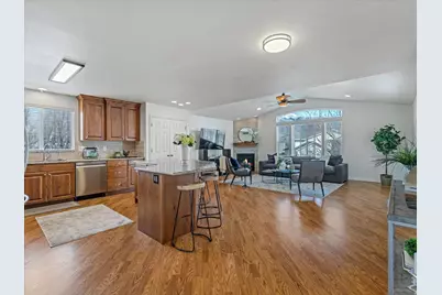 58 N Country Bend Rd, Farmington, UT 84025 - Photo 5