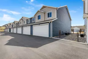 1556 E 460 S, Hyrum, UT 84319 - Photo 19