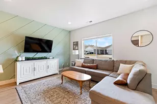 1556 E 460 S, Hyrum, UT 84319 - Photo 3