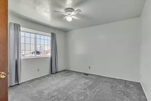 331 E Park Dr, Elk Ridge, UT 84651 - Photo 21