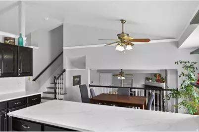 2487 W Lusterpointe Ln, West Jordan, UT 84088 - Photo 13