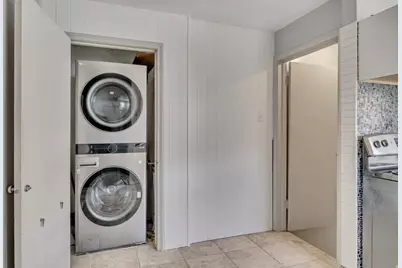 135 N Main St, Pleasant Grove, UT 84062 - Photo 7