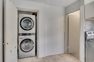 135 N Main St, Pleasant Grove, UT 84062 - Photo 7