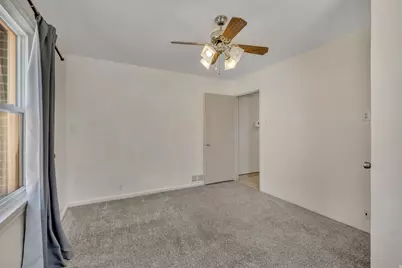 135 N Main St, Pleasant Grove, UT 84062 - Photo 15