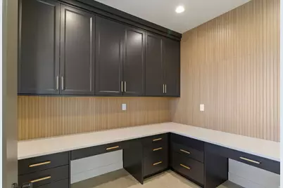 538 S 1400 W, Farmington, UT 84025 - Photo 29