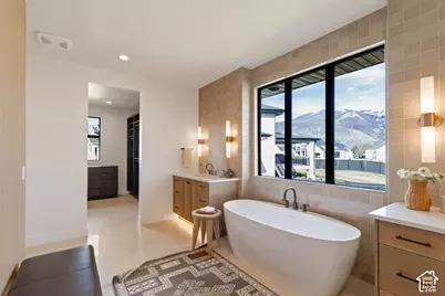 538 S 1400 W, Farmington, UT 84025 - Photo 41