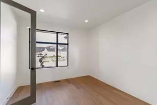 538 South 1400 West, Farmington, UT 84025 - Photo 13