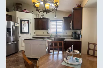1855 E Boulder St, Eagle Mountain, UT 84005 - Photo 9