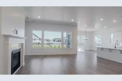 272 E Polaris Dr S #111, Saratoga Springs, UT 84045 - Photo 9