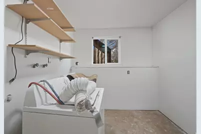 2826 N 1600 E, Layton, UT 84040 - Photo 15