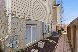 403 N Peach, Santaquin, UT 84655 - Photo 29