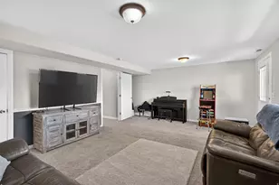 403 N Peach, Santaquin, UT 84655 - Photo 27