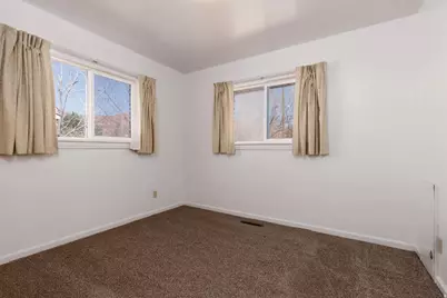 650 W 2nd Ave, Richfield, UT 84701 - Photo 17
