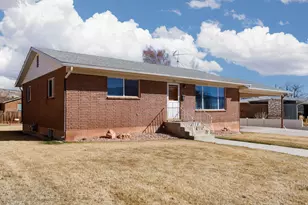650 W 2nd Ave, Richfield, UT 84701 - Photo 3