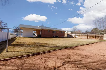 650 W 2nd Ave, Richfield, UT 84701 - Photo 27