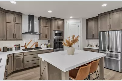 10954 S Coastal Dune Dr, South Jordan, UT 84009 - Photo 15