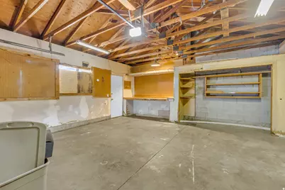 4678 W 3100 S, West Valley, UT 84120 - Photo 41