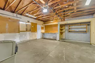 4678 W 3100 S, West Valley, UT 84120 - Photo 41