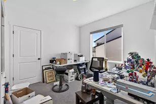 1257 S Blf St, Santaquin, UT 84655 - Photo 9