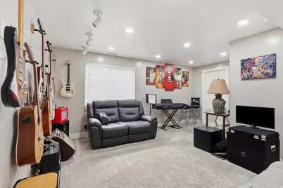 366 E 6600 S, Hyrum, UT 84319 - Photo 41