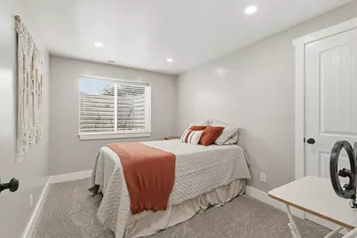 366 E 6600 S, Hyrum, UT 84319 - Photo 31