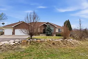366 E 6600 S, Hyrum, UT 84319 - Photo 3