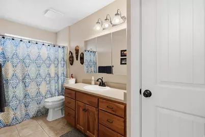 366 E 6600 S, Hyrum, UT 84319 - Photo 23