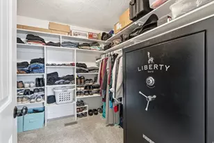 366 E 6600 S, Hyrum, UT 84319 - Photo 23