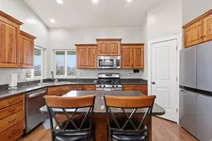 366 E 6600 S, Hyrum, UT 84319 - Photo 17