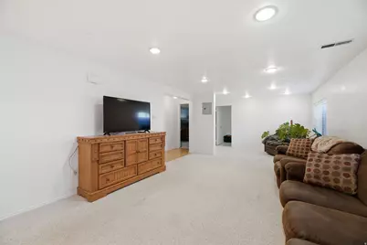 3642 W Angus Dr, South Jordan, UT 84009 - Photo 25