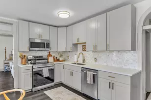 595 E 900 N, Lehi, UT 84043 - Photo 3