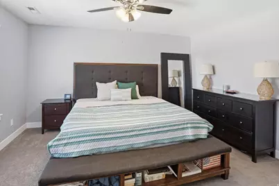 2113 E 1200 N, Layton, UT 84040 - Photo 29