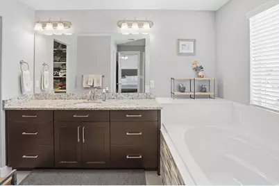 2113 E 1200 N, Layton, UT 84040 - Photo 31