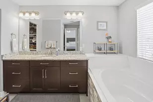 2113 E 1200 N, Layton, UT 84040 - Photo 31