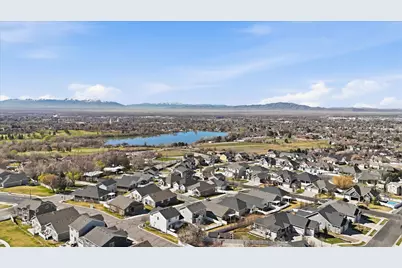 2113 E 1200 N, Layton, UT 84040 - Photo 53