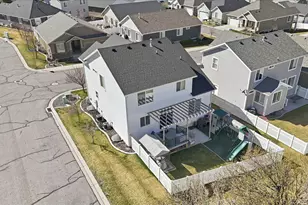 2113 E 1200 N, Layton, UT 84040 - Photo 51