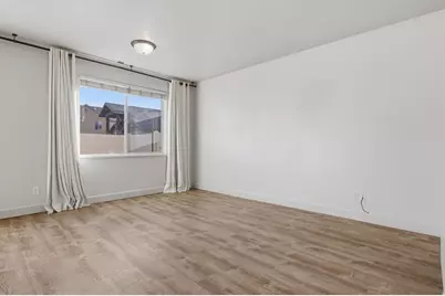 282 Cascade Ct, Saratoga Springs, UT 84045 - Photo 15